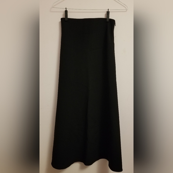 Zara Long A Line Skirt - Picture 2 of 9